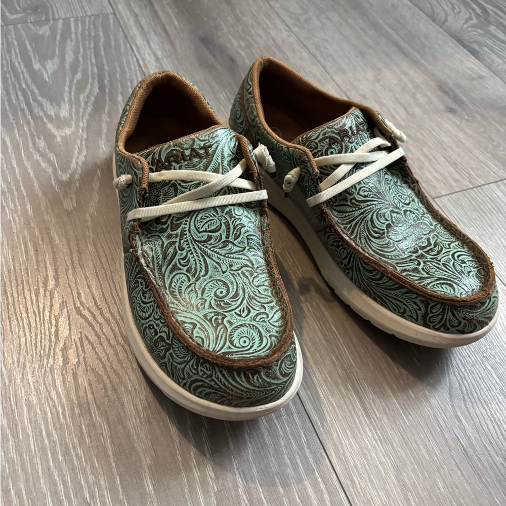 Women’s Green Patterned Shoes